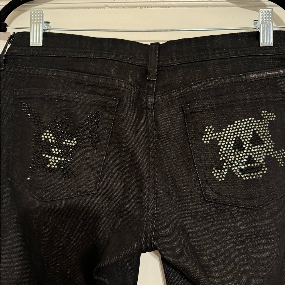 Very cool Citizens of Humanity embellished pocket black straight leg jeans.